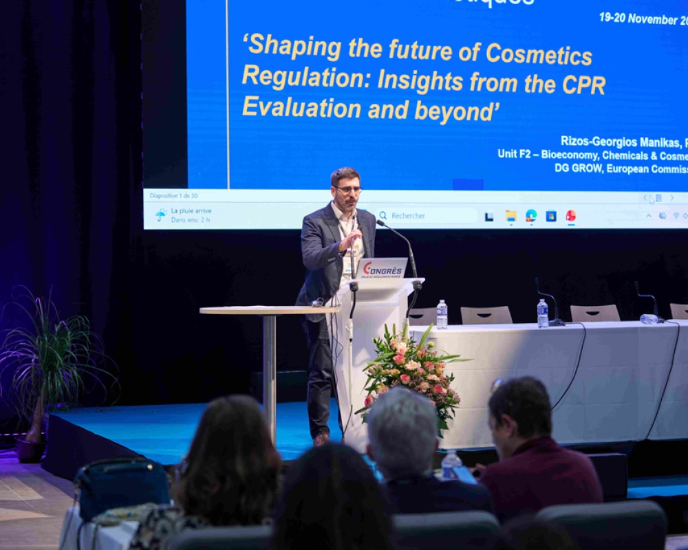 G.Manikas CongresCosmeto2025